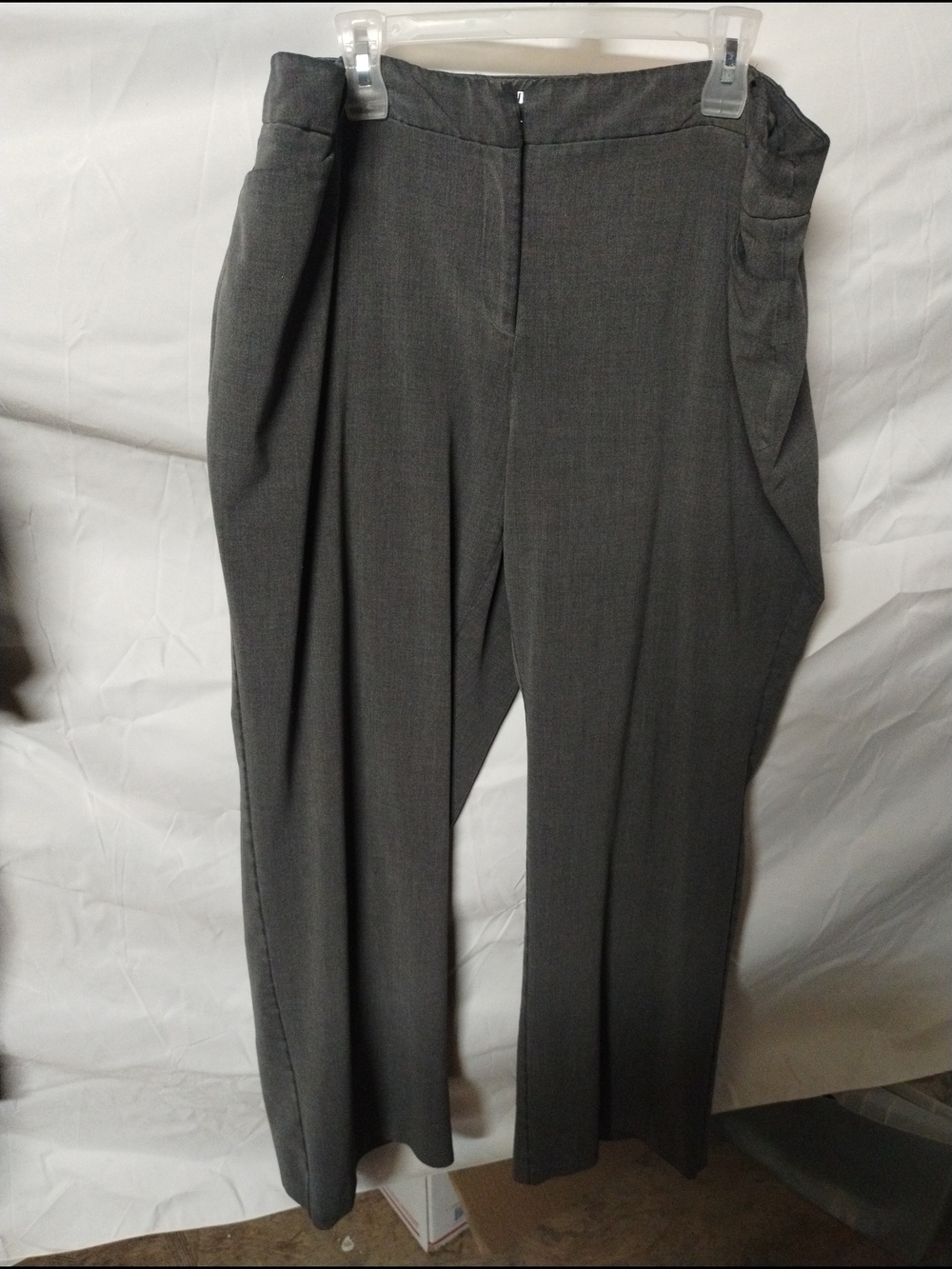 Fashion Bug Men's Gray Dress Pants - Classic Straight Leg